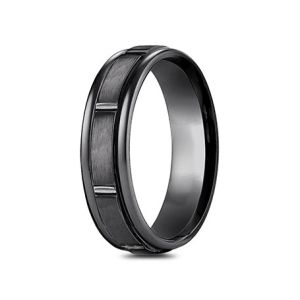 black-titanium-men's-wedding-band-satin-finished-center