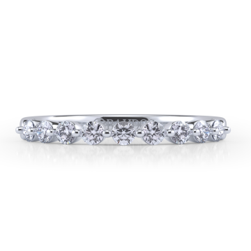 Shared Prong Diamond Wedding Band (0.31 ctw)