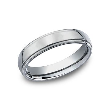 titanium-men's-wedding-band-polished