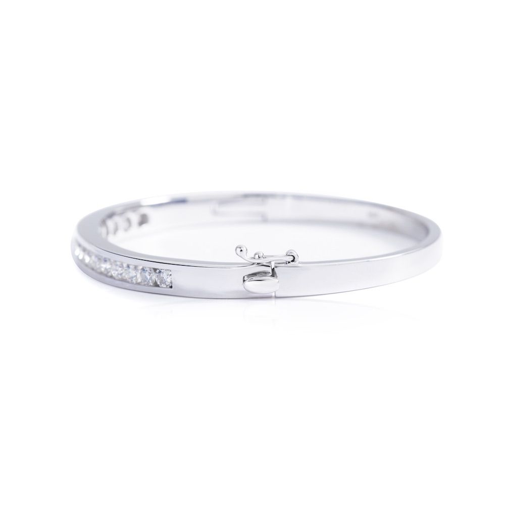 Channel Set Diamond Bangle in 14K White Gold (2.80ct)