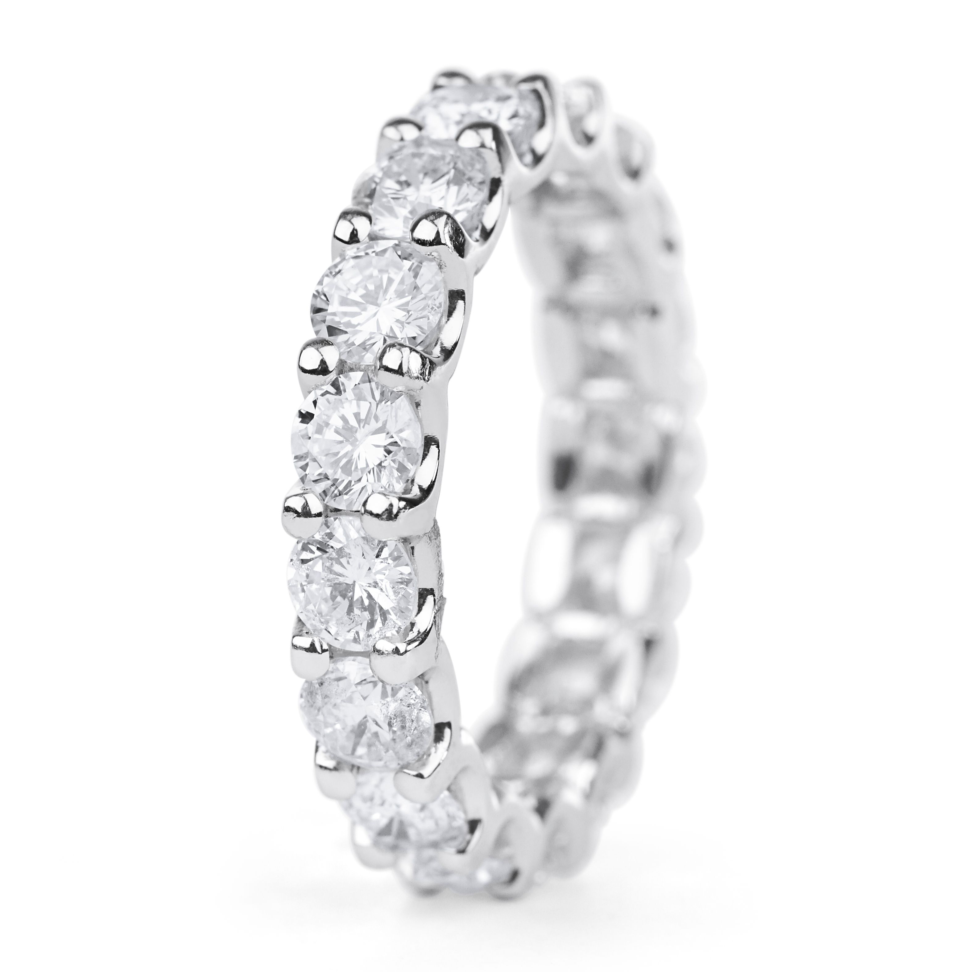 Classic Diamond Eternity Wedding Ring in 14K White Gold (3.90ct)