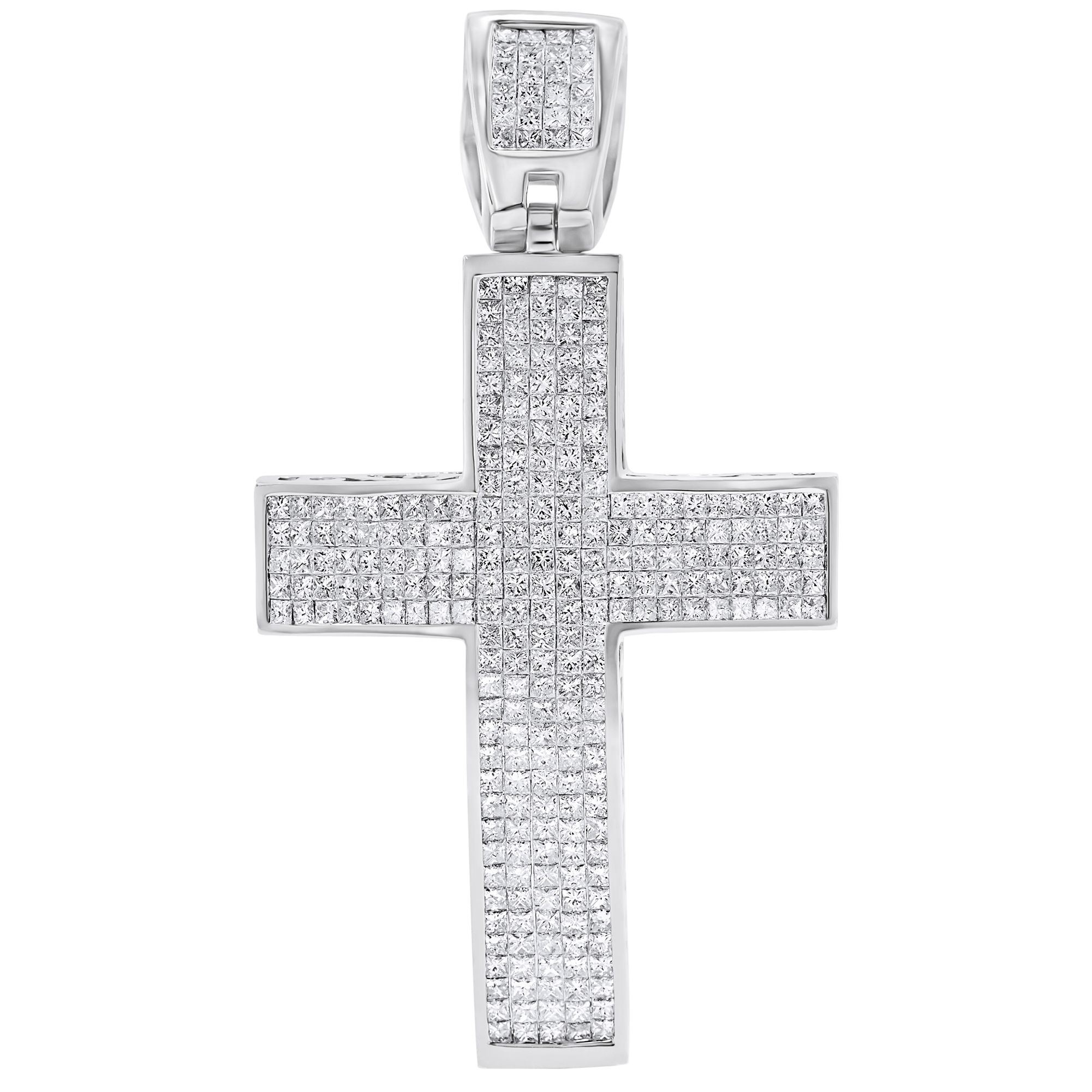 men's-large-diamond-cross-pendant-white-gold