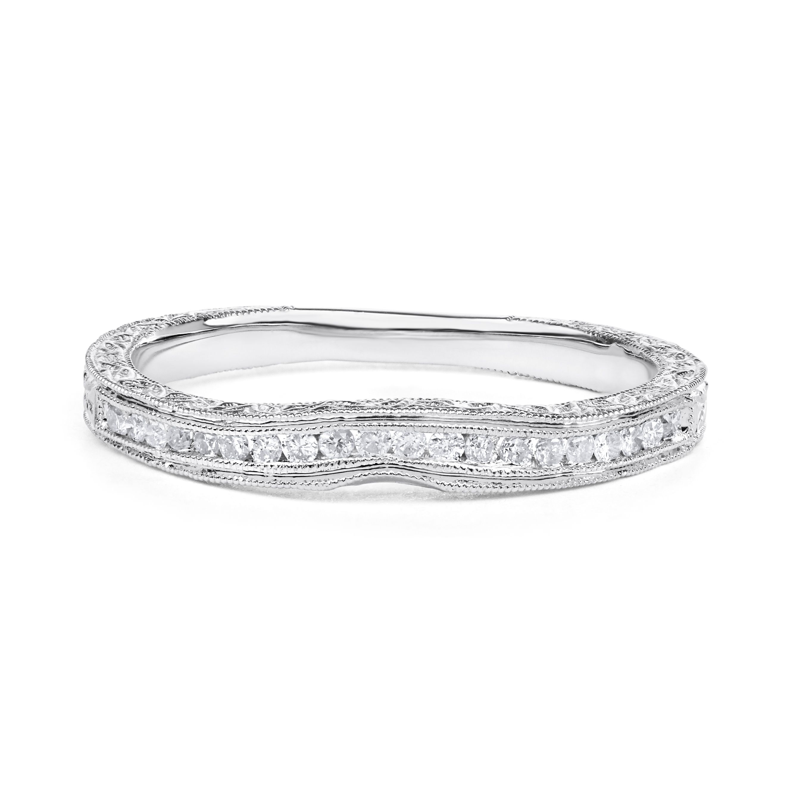 curved-diamond-wedding-ring-white-gold-top