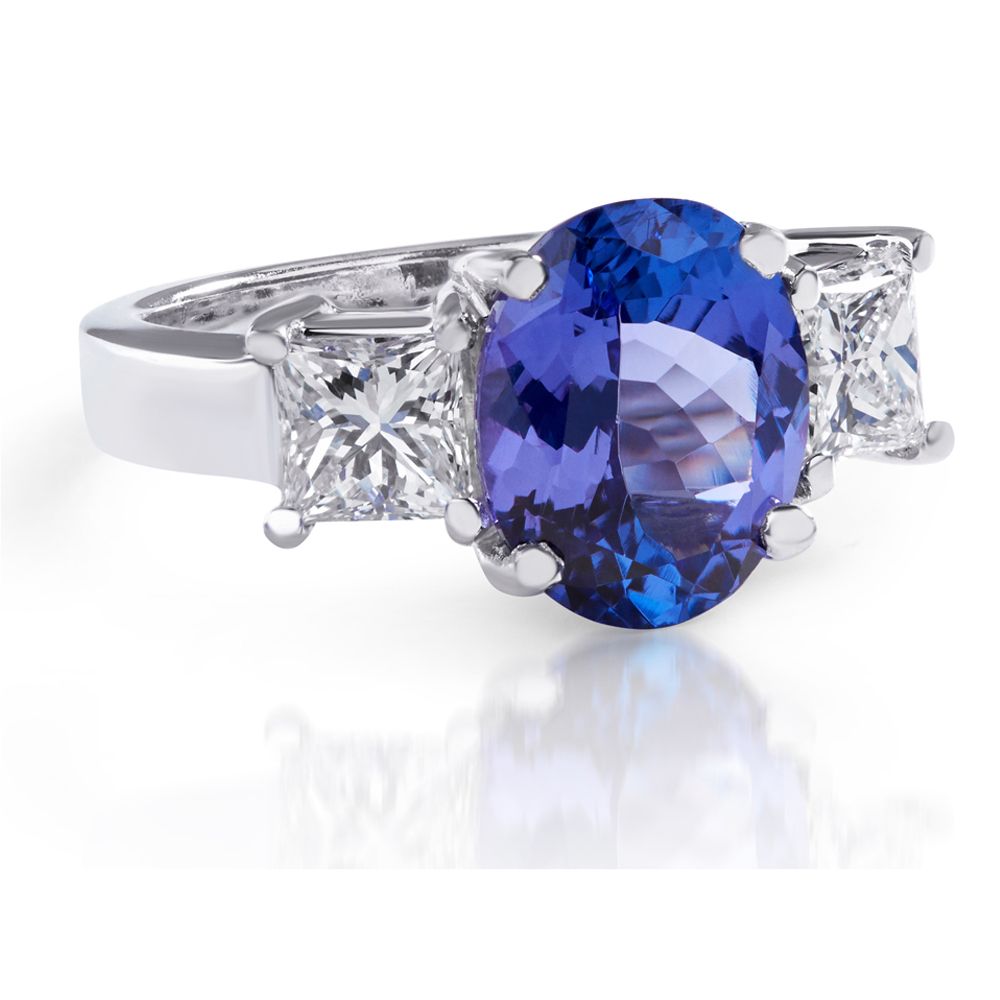 Oval Tanzanite and Diamond Ring in 14K White Gold