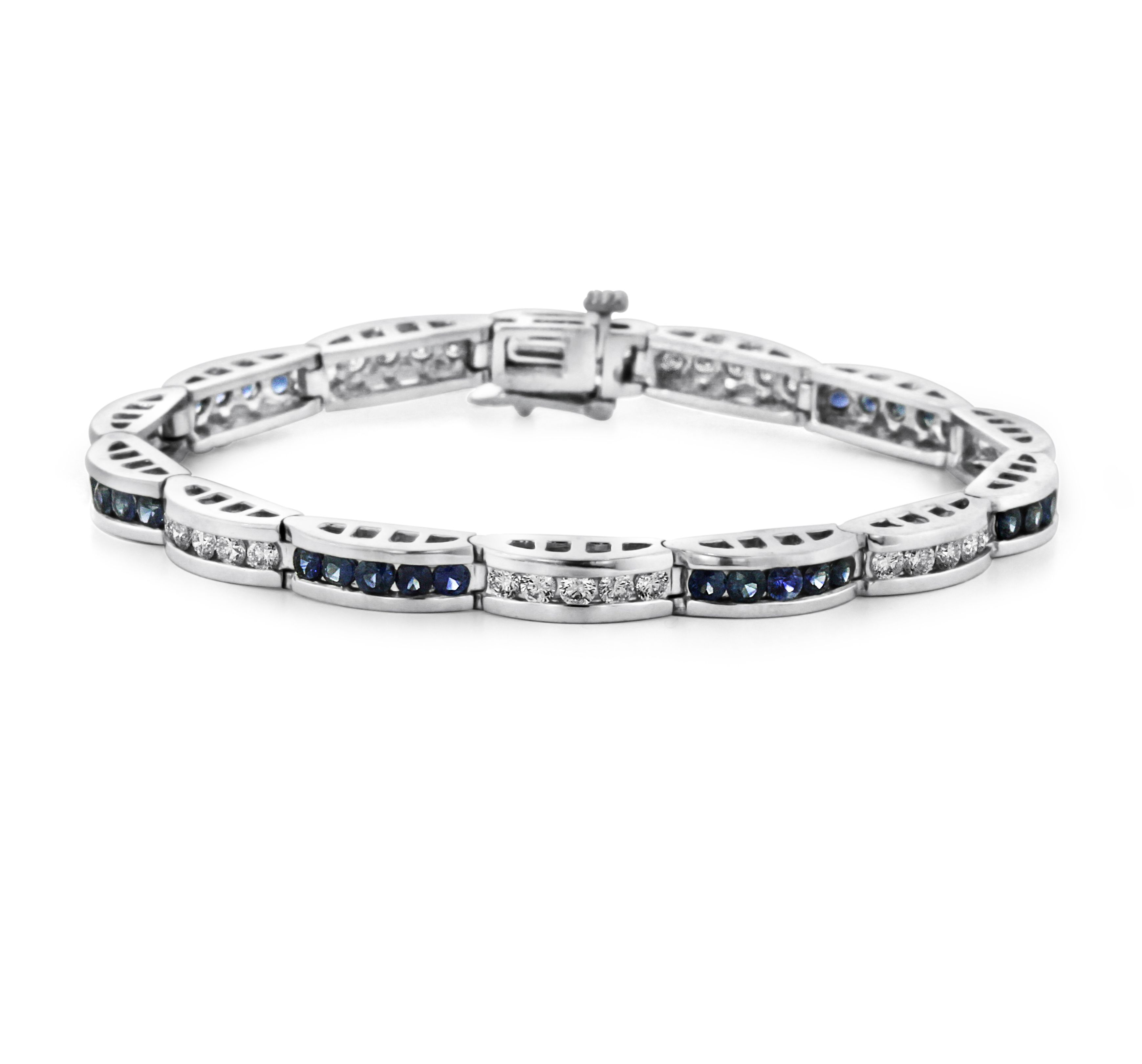 sapphire-diamond-white-gold-bracelet