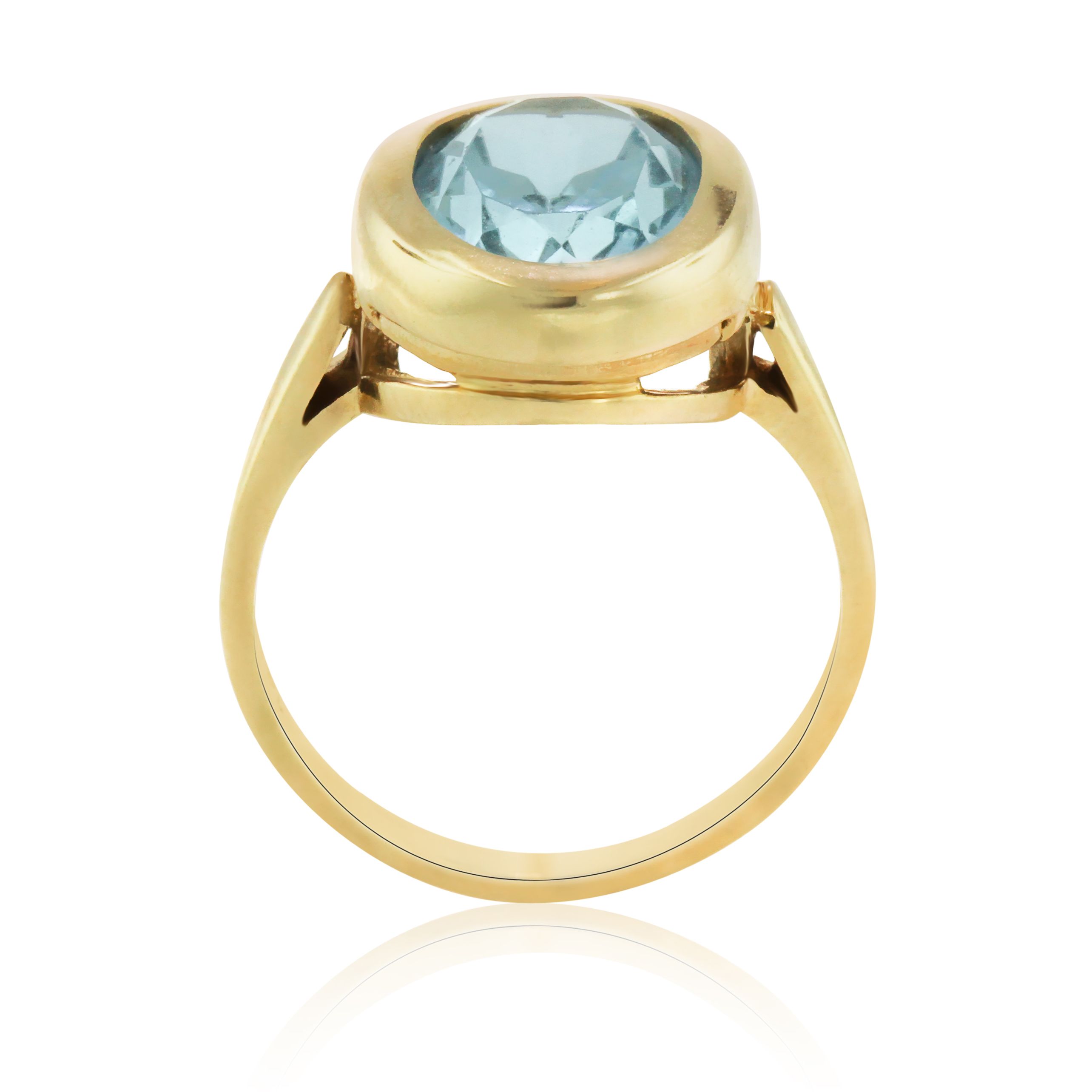 Bezel-Set  Blue Topaz Oval Ring in 14K Yellow Gold (6.00ct)
